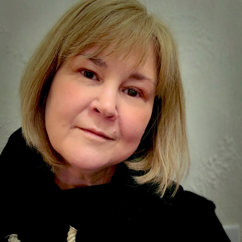 Meet your Posher, Kara